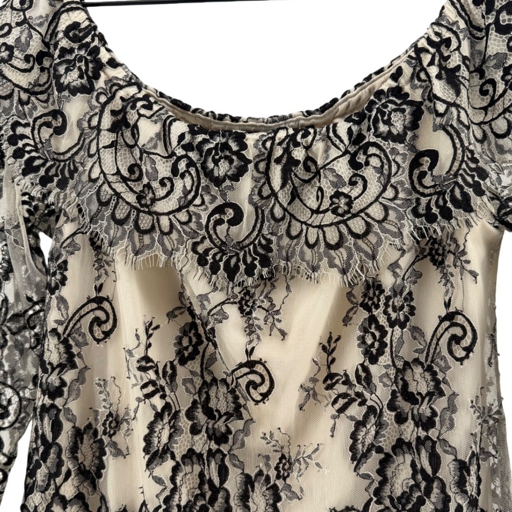 White House Black Market Black Lace Off Shoulder Blouse Cream Floral S - Picture 3 of 10